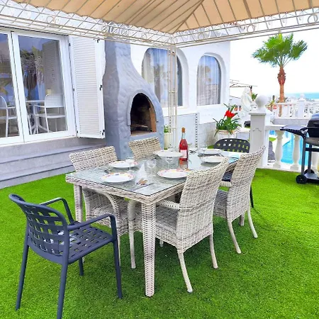 Palacio Galindo Willa *