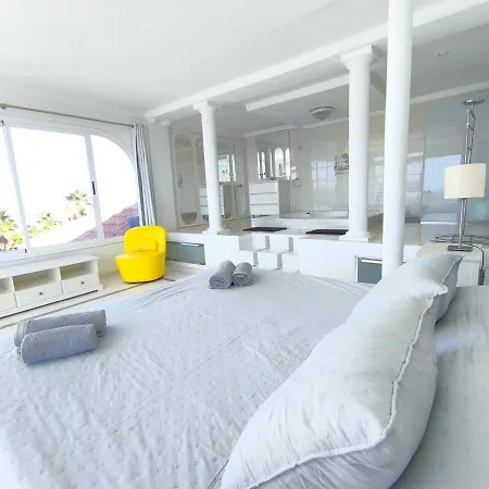 Villa Palacio Galindo *