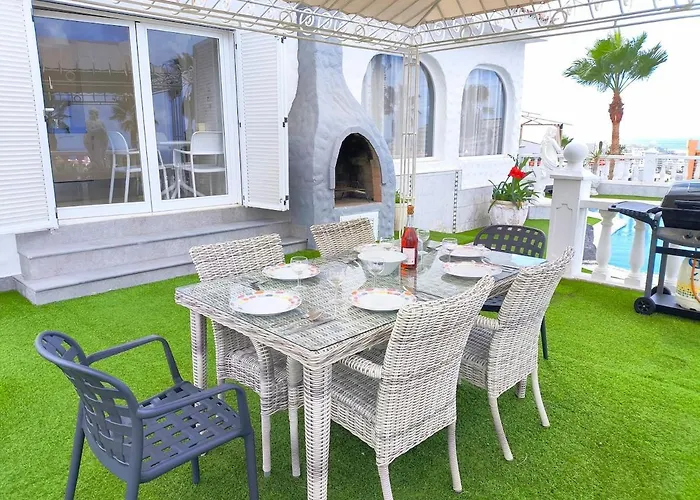 Palacio Galindo Villa *