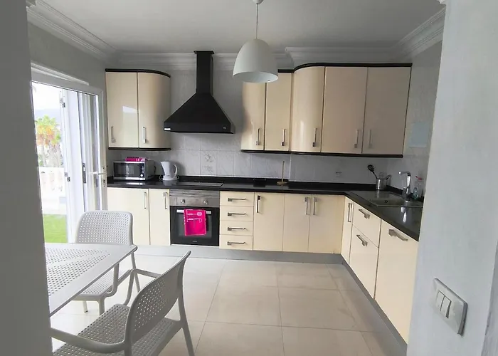 Palacio Galindo Costa Adeje (Tenerife)