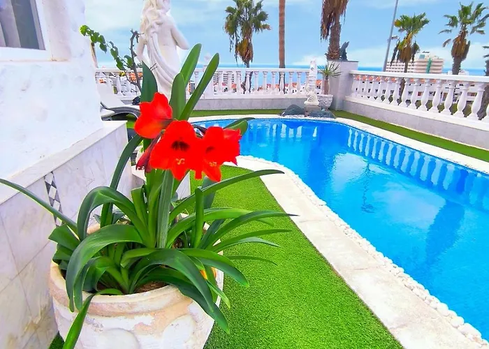 Villa Palacio Galindo *